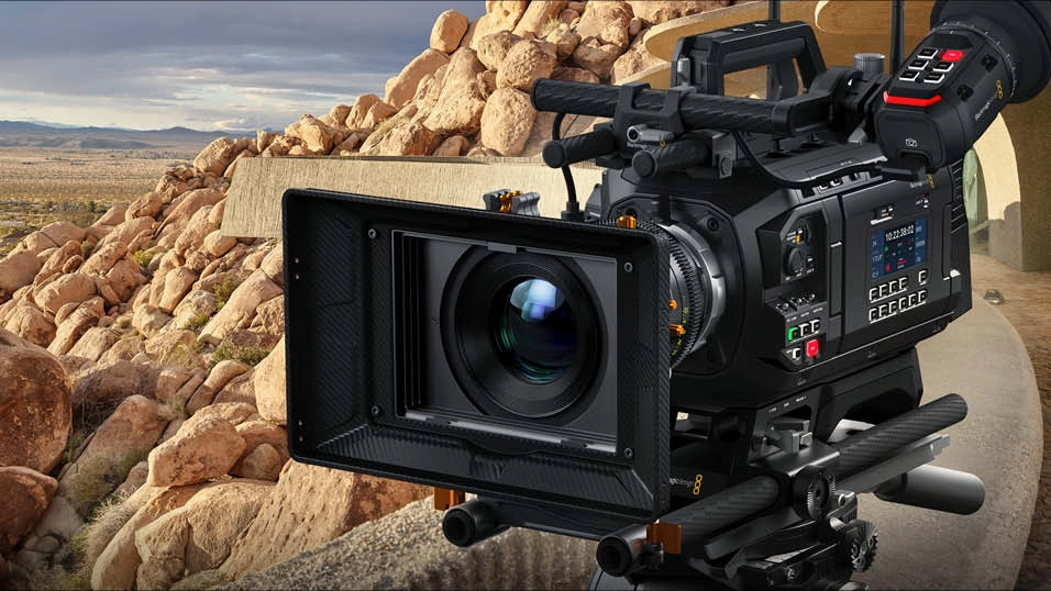 Blackmagic URSA Cine 12K LF — cinepresa large format 12K disponibile a noleggio
